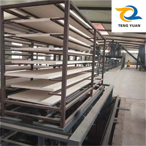 fs外墻復(fù)合保溫免拆一體板設(shè)備廠家施工流程高新技術(shù)研發(fā)